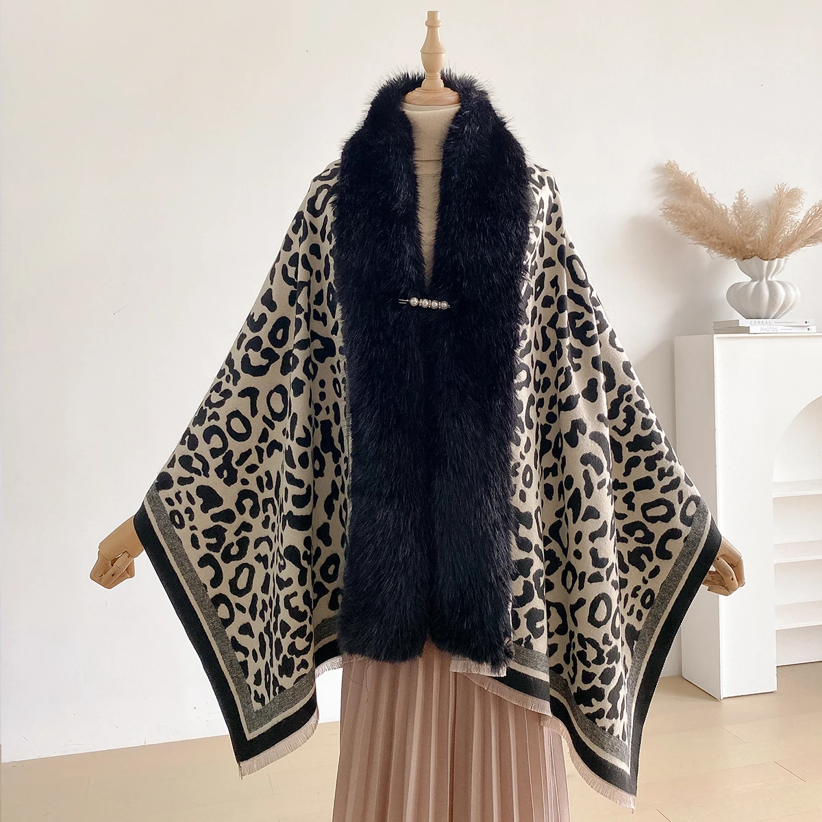 

Autumn Winter Women Faux Fur Scraves Long Tassel Vintage Luxury Brand Thickened Shawl Blanket Windproof Coldproof Scraf