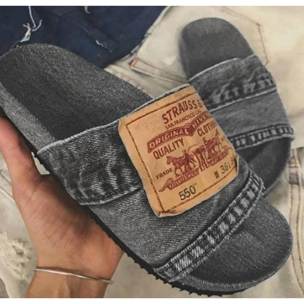 Hausschuhe Frau neue Denim Slipper Damenschuhe rutsch feste bequeme Sommer flache Rutschen Outdoor Strand Freizeit schuhe Frauen