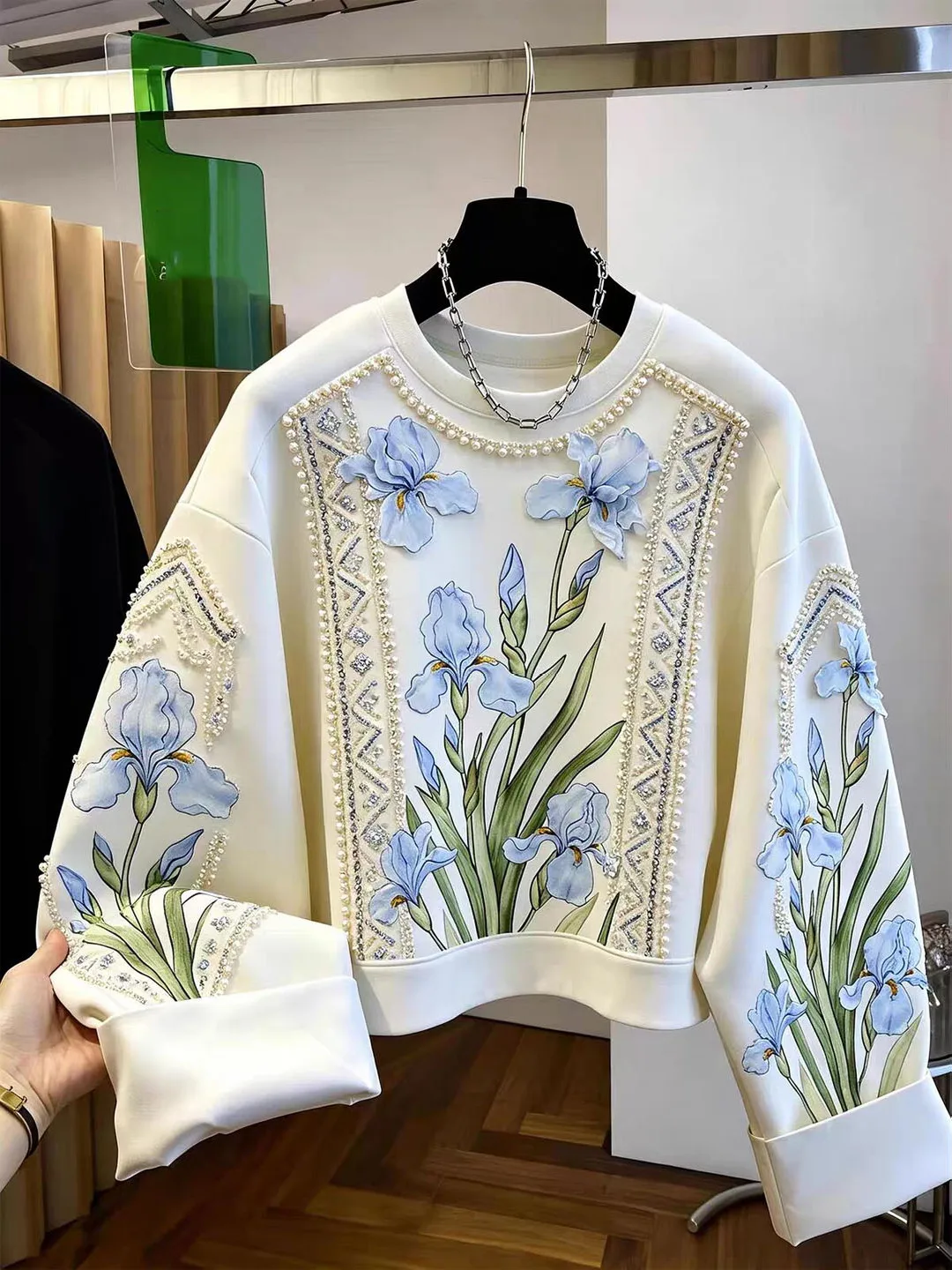 Delicate Luxury Embroidered Print Sweatshirt Gentle Autumn Fashion Ladies' Loose Fit Long Sleeve round Neck Comfortable Wear