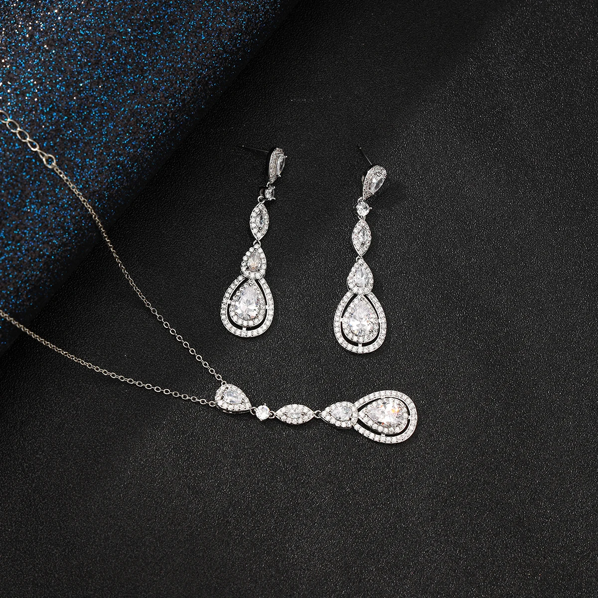 

Bridal Wedding Jewelry Western Zirconia Water Drop Necklace Earrings Set, Ladies Party Jewelry Gifts