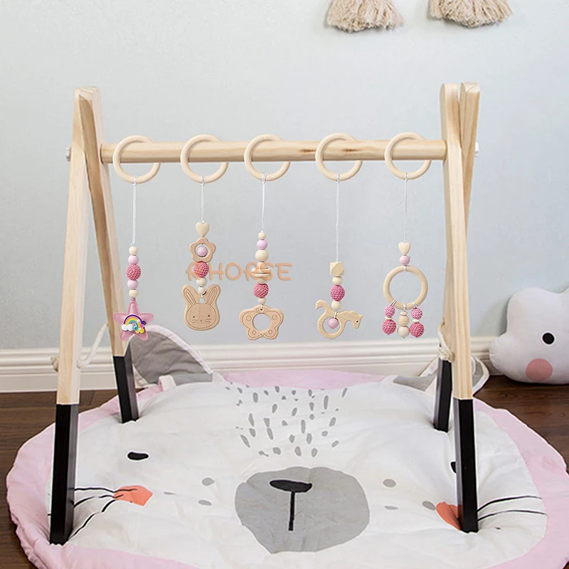 5 Pcs De Madeira Jogar Gym Toy Set para Crianças Rosa Pendurado Pingente Recém-nascido Sensorial Choque Montessori Brinquedo Baby Shower Enfermagem Presentes