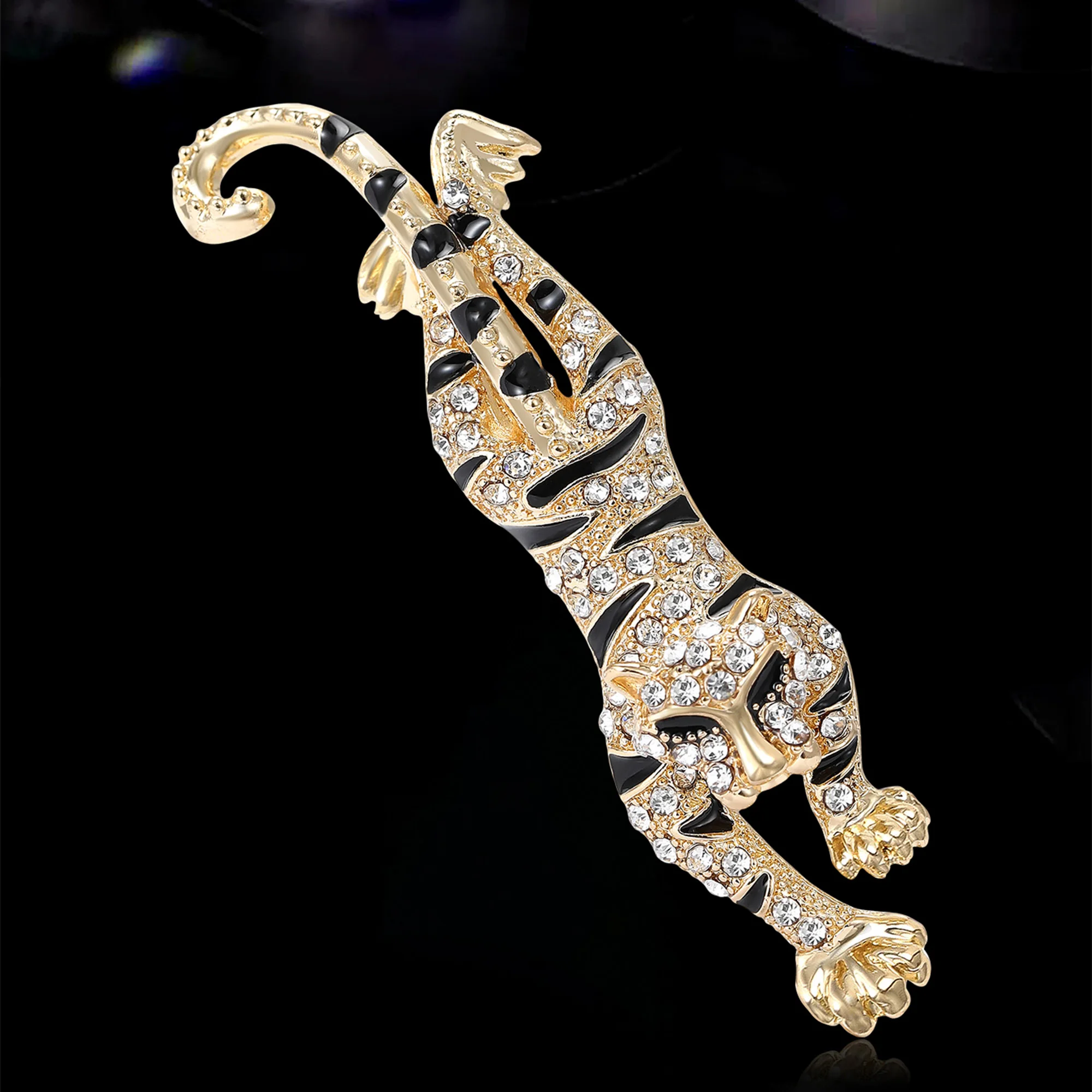 

Classic Rhinestone Tiger Brooches for Women Unisex Animal Pins Event Party Luxury Gifts Backpack Decoration Clothes Accessories