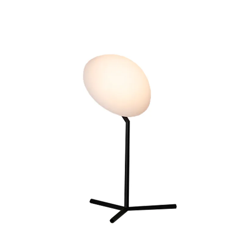 Modern Nordic Bedroom Headboard Creative Romantic and Warm Eye Protection Small Night Light Luxury Retro Personalized Desk Lamp