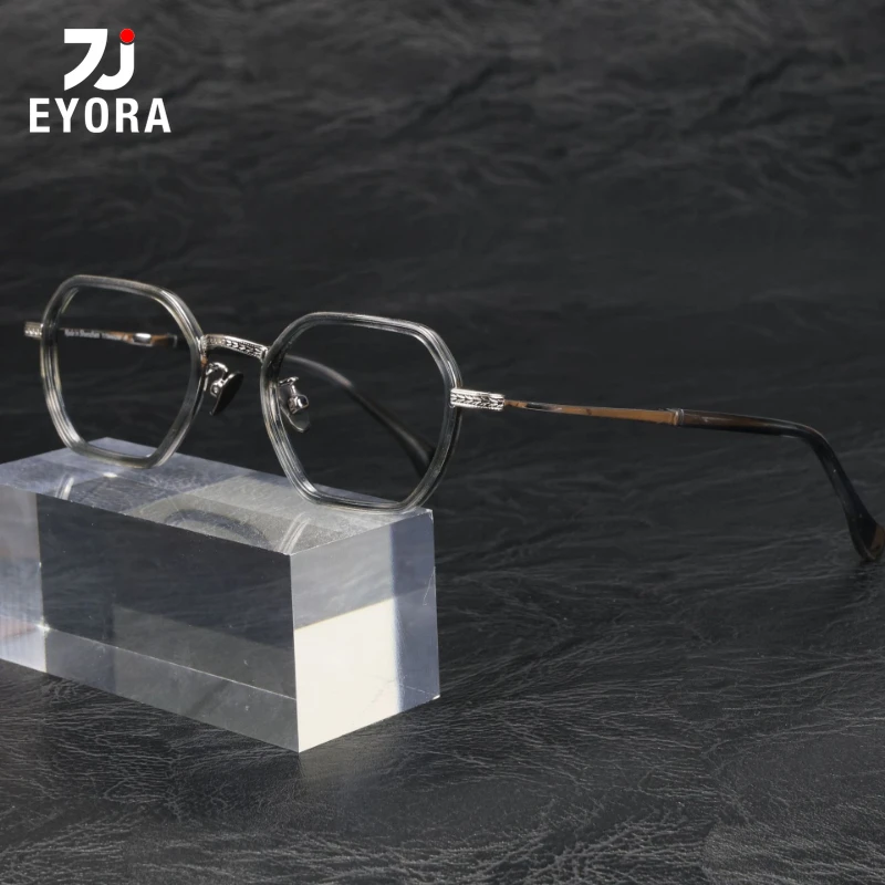 

EYORA Casual Style Retro Titanium Reading Glasses Anti Blue Light Myopia and Hyperopia Photochromic Prescription Eyewear Lens