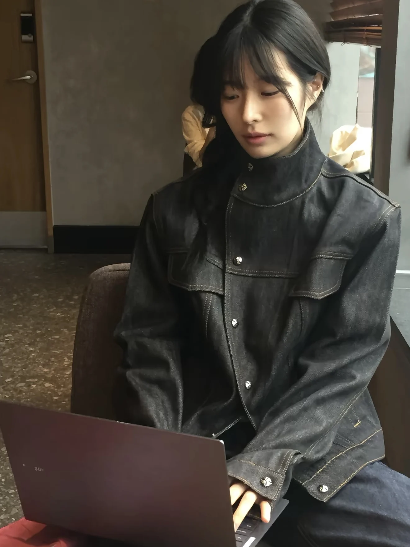 

Ретро американский дизайн, широкий оригинальный джинсовый джинсовый джинт, свободный крой с воротником-стойкой для мужчин и женщин, осенне-зимняя повседневная одежда