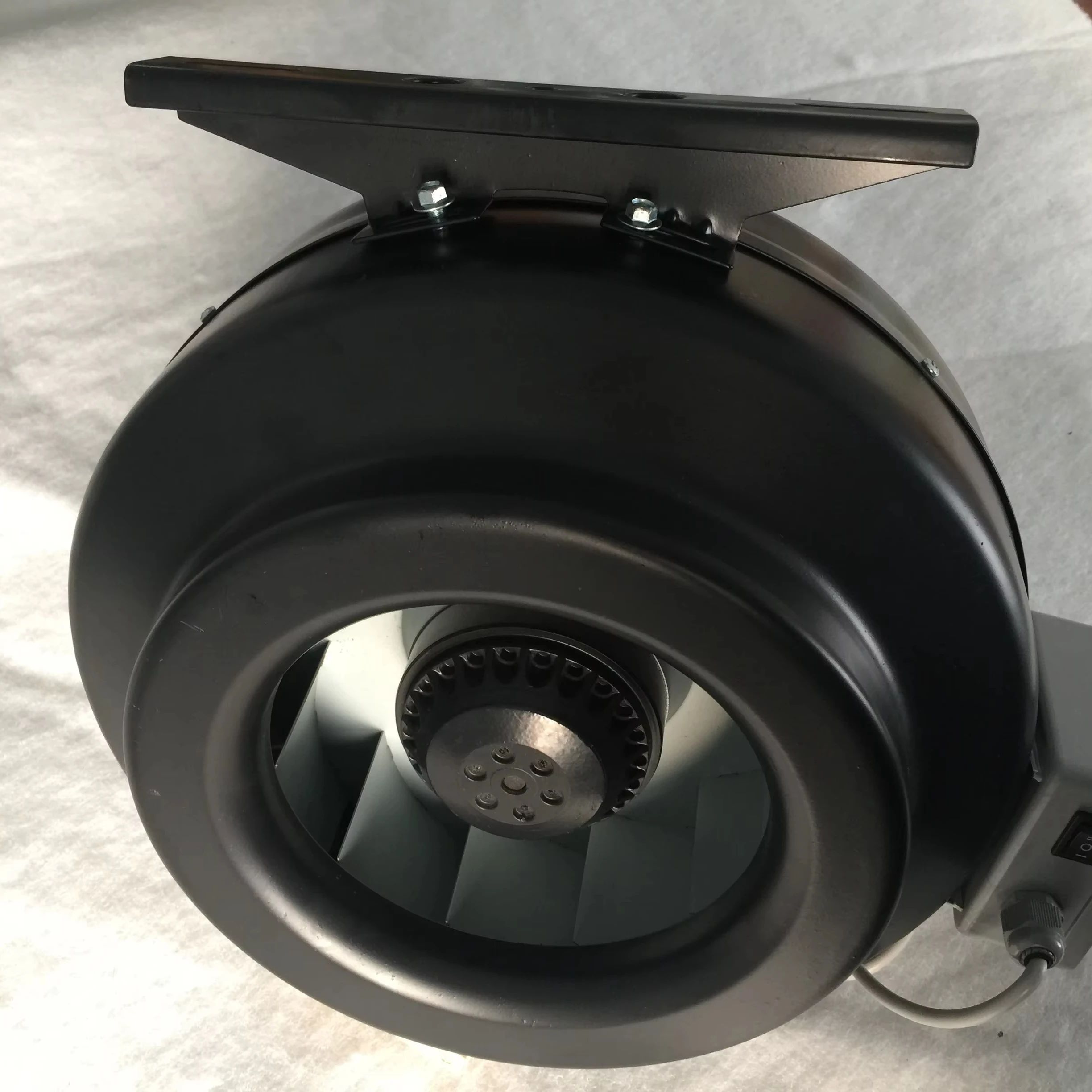 

High-Power Steel Inline Duct Fan With Waterproof Motor For Industrial Workshop Warehouse Air Circulation Ventilation