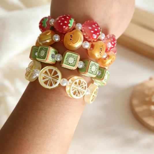 New Ins Dopamine Style Summer Vacation Resin Fruit Beaded Bracelet Apple Lemon Blueberry Orange Cute Girls Hand Jewelry 0108