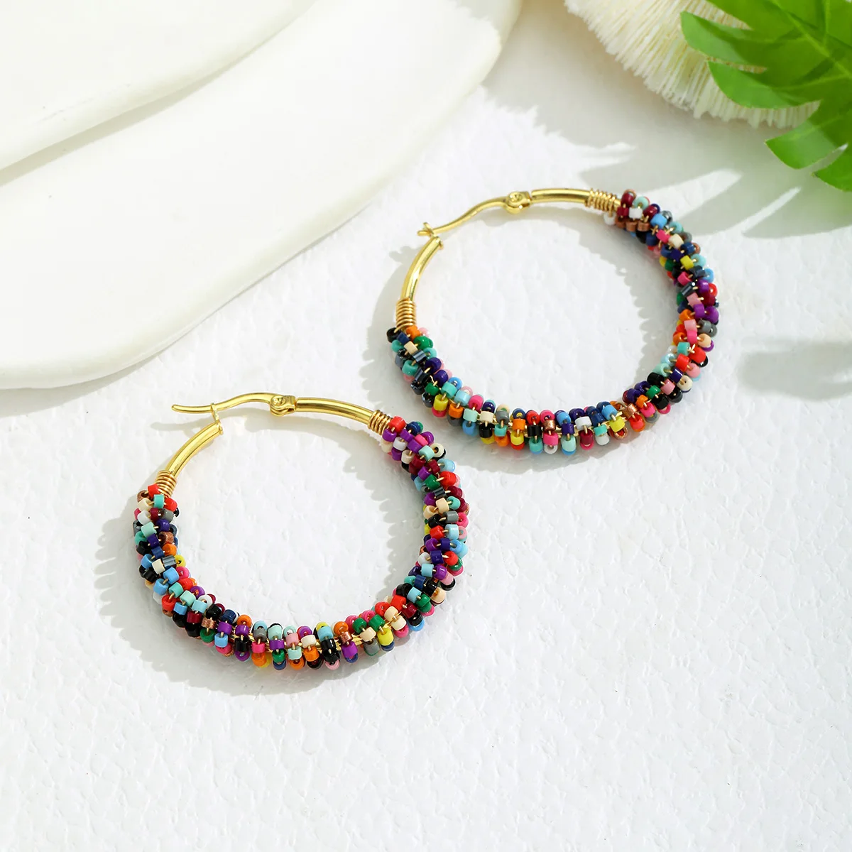 A Pair of Fashionable Design Handmade Creative Ethnic Style Earrings Retro Literary Earrings Mixed Colorful Rice Beads Hand-wove