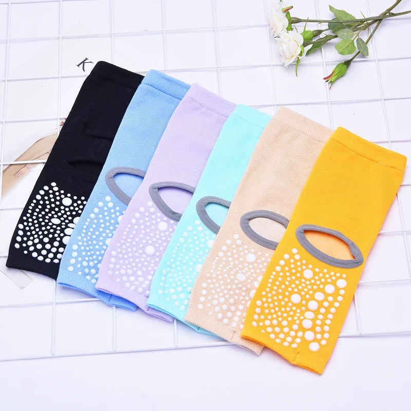 Yoga Socks Silicone Anti Slip Quick Drying Pilates Socks Heel Cotton Breathable Ballet Socks for Children Adults and Women
