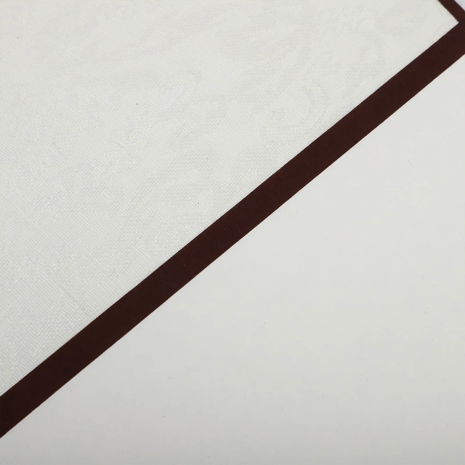 

Blank Calligraphy Scroll Chinese Rice Paper Lightweight Suitable for Painting Writing Practice and Wall Hanging Art