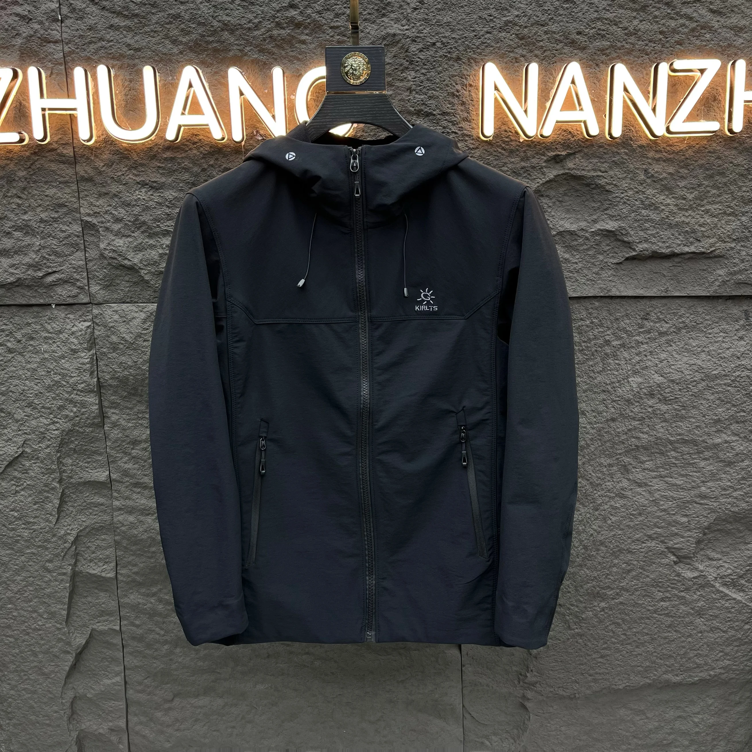 

2025 New Men's Spring Autumn Elastic Sports Jaet Outdoor Breathable Large Size Hooded Coat Versatile Nylon Fiber Zipper Clo...