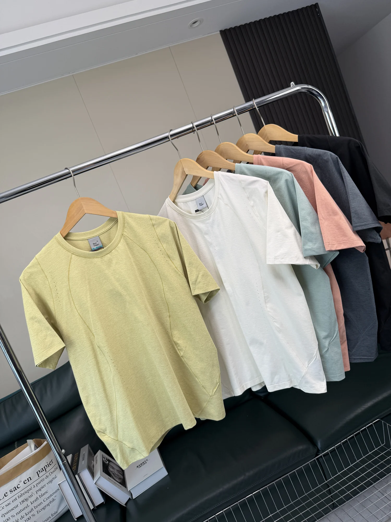 Comfortable Soft round Neck Short Sleeve T-Shirt Men's Summer Fashion Casual Breathable Youth Urban Style Standard Fit H