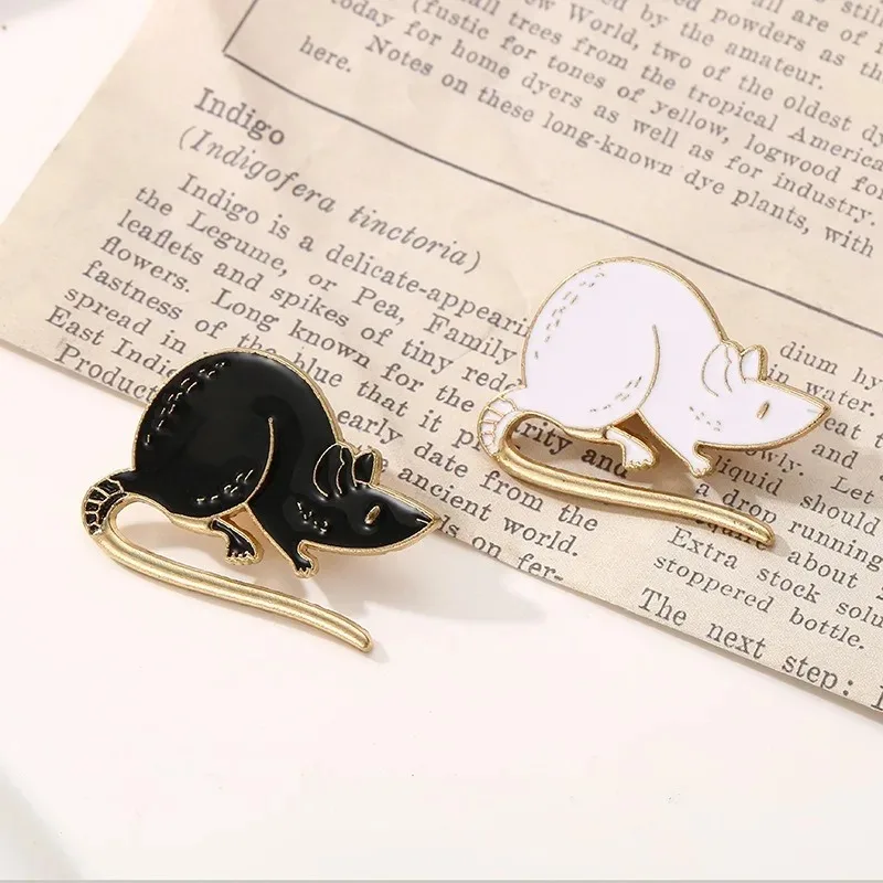 Cartoon Creative Black White Mouses Brooches Fashion Cute Long Tailed Rats Badges Enamel Pin Clothes Bags Accessories Funny Gift