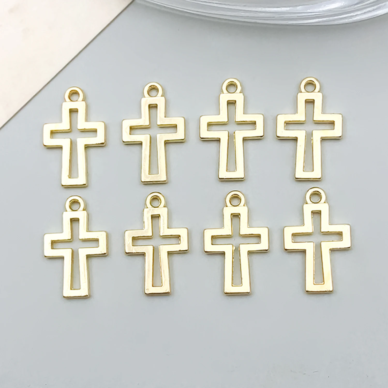 

20/30/50pcs 17x11mm Vintage Gold Alloy Cross Charms Pendants for DIY Bracelet Necklace Earrings Jewelry Making Accessories