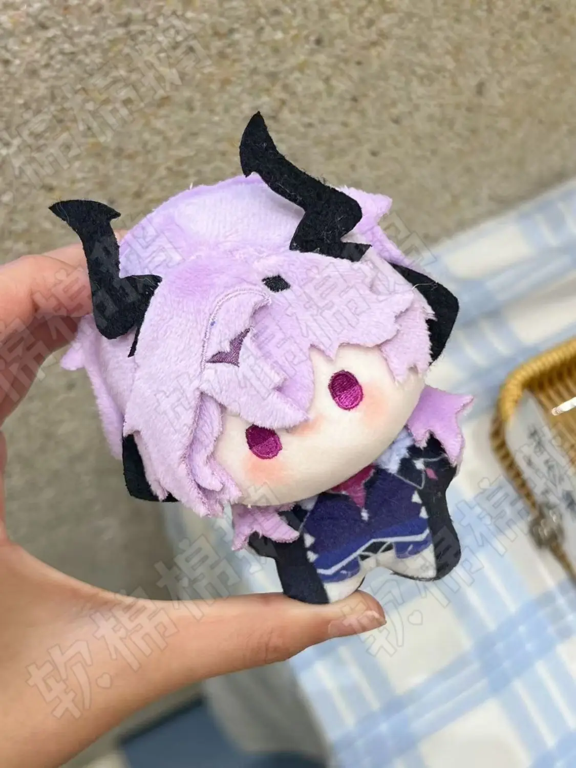 10 سنتيمتر أنيمي جينشين تأثير دورين تأثيري أنيمي أفخم الكرتون نموذج لجسم بلوشي غرفة الديكور أفخم قلادة