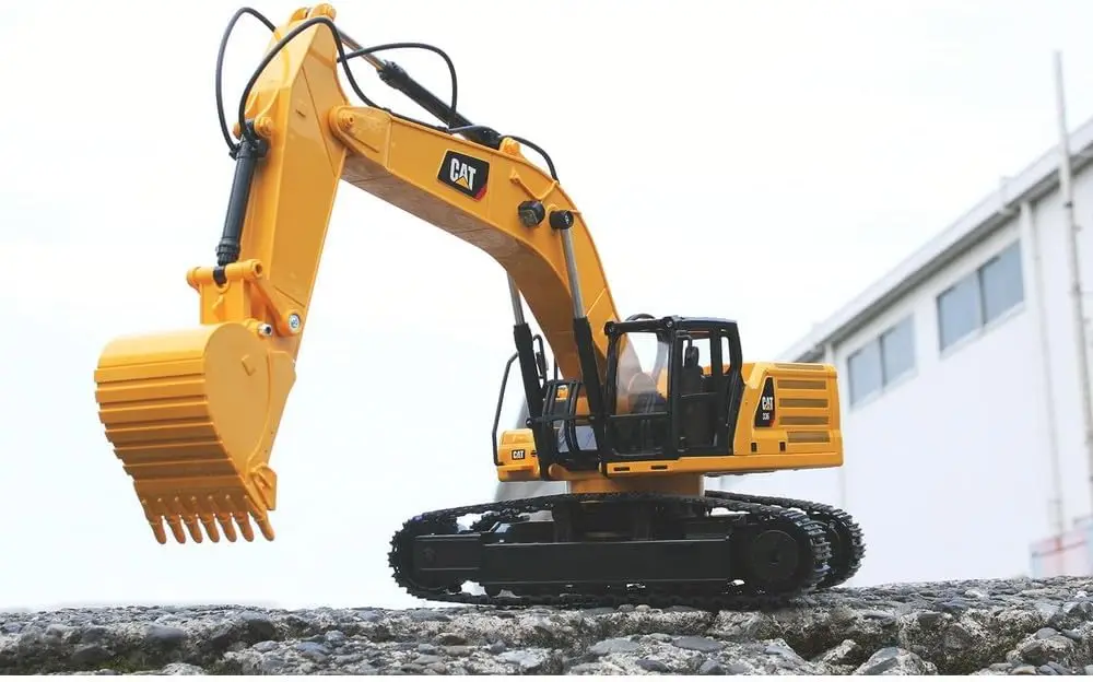 Diecast Masters RC Truck CAT 336 Excavator | Fully Functional Radio Control 1:24 Scale Model Remote Truck, Caterpillar Trucks Ye