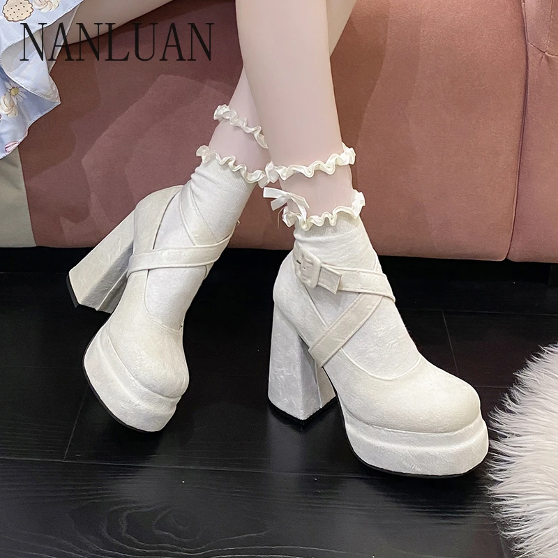 

2024Boutique Autumn Fashion High Heels New Solid Color High-end Thick Heel Women's Shoes Trendy 35-40 Size Banquet Fashion Shoes