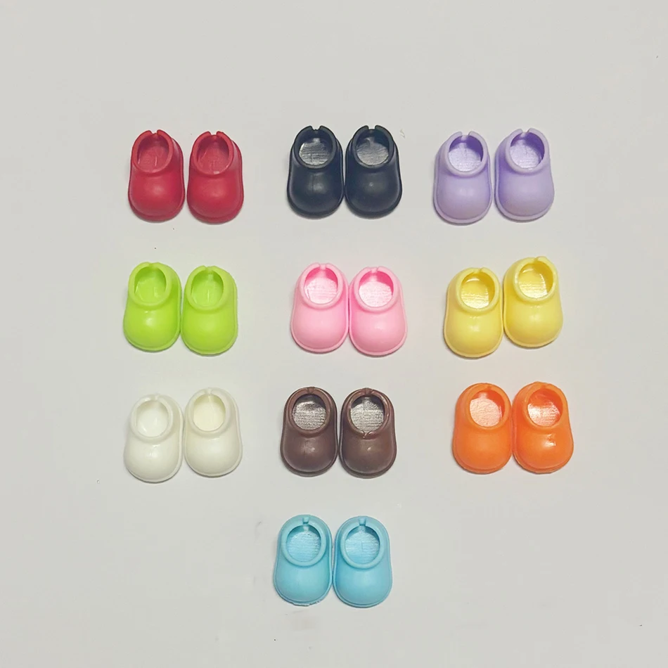 3 paar willekeurige poppenschoenen in levendige kleuren 6,69 inch staande en antislip PVC regenlaarzen voor poppen poppenhuisdecoraties