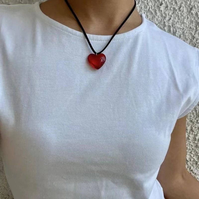 Minimalist Artificial Crystal Red Pink Puffy Heart Cord Pendant Necklace Y2K Grunge Big Heart Jewelry for Women