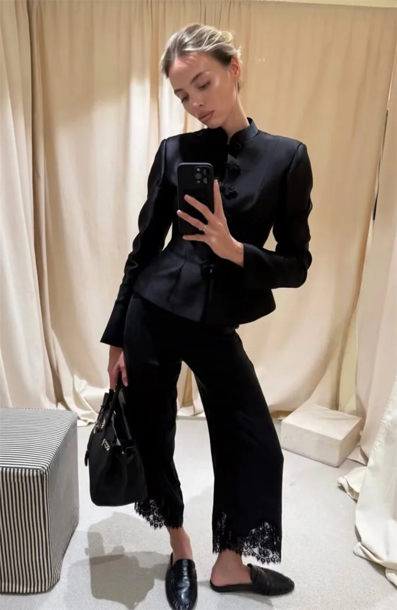 ZHIO Women's Jacket 2026 Fall New Black Long-Sleeve Stand Collar Blazer with Main Button Decoration Elegant and Stylish