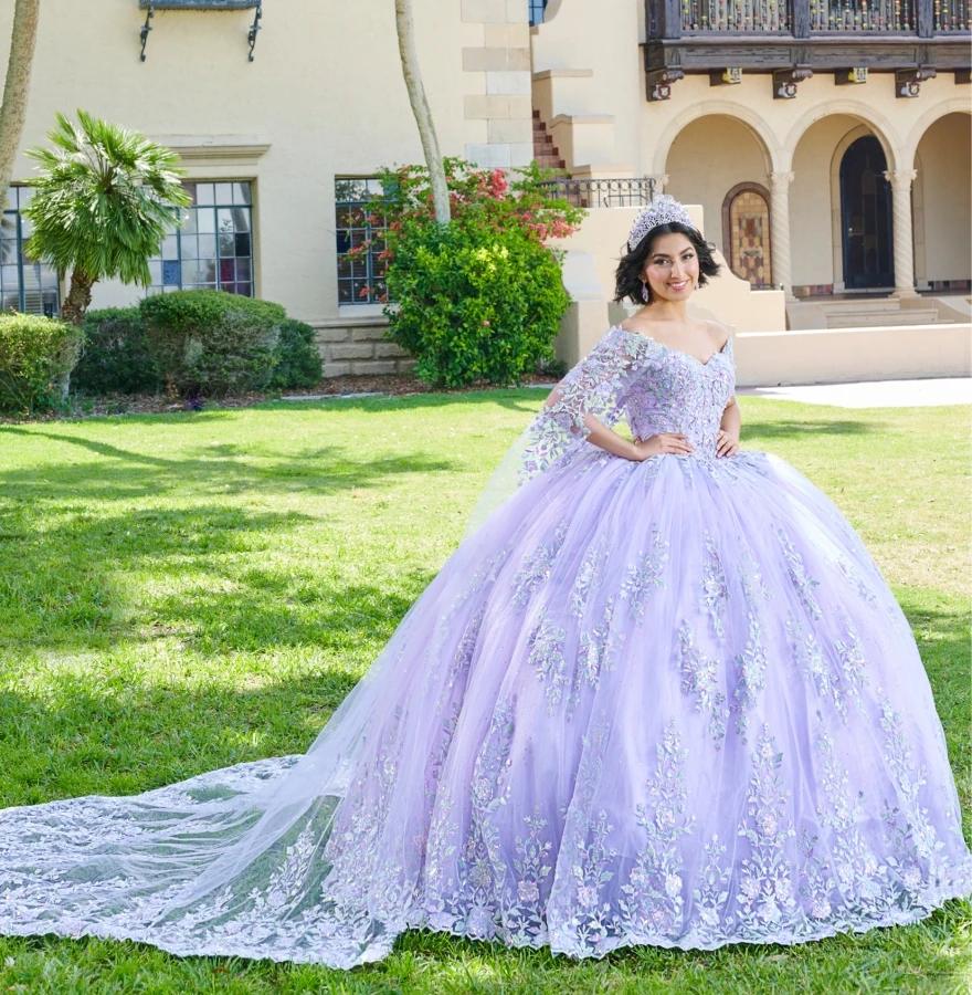 

Customized Purple Ball Gown Quinceanera Dress 2024 Sweetheart Cap Lace Applique Vestidos De 15 Años Sweet 16 Birthday YQD129