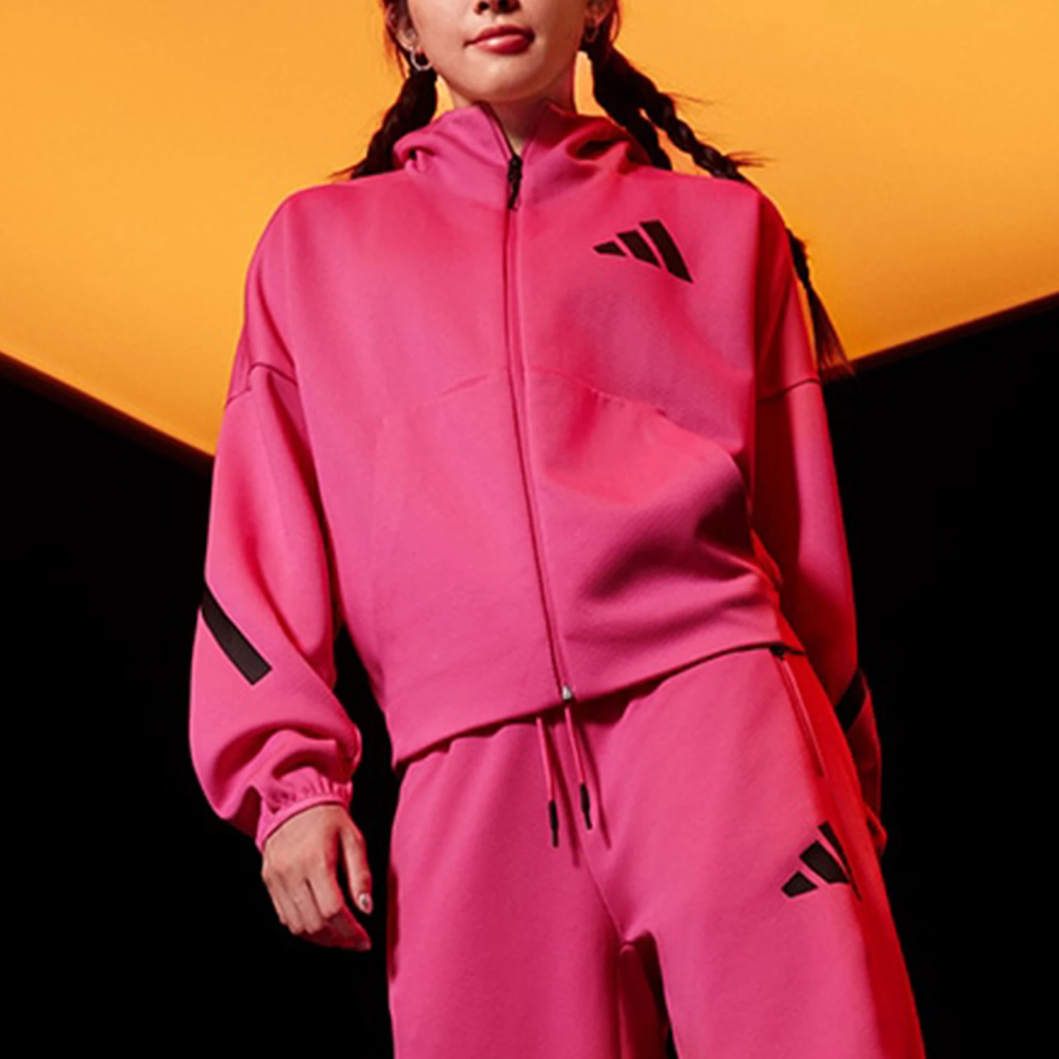 

Оригинальная женская трикотажная модная куртка с капюшоном Adidas W Z N E FZ JD3989