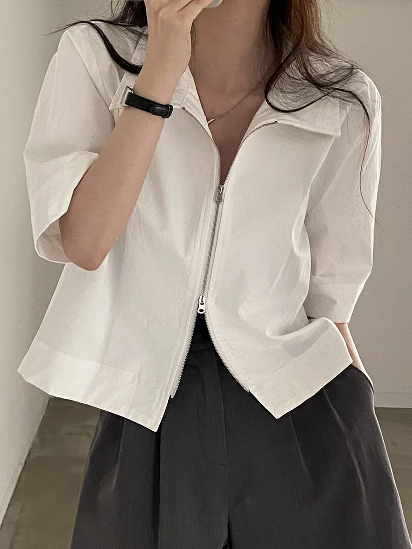 

Chic Summer Short Sleeve Shirt Women's Retro Simple Turn-down Collar Double Zipper Design Open Cardigan Top Korean Style Loos...