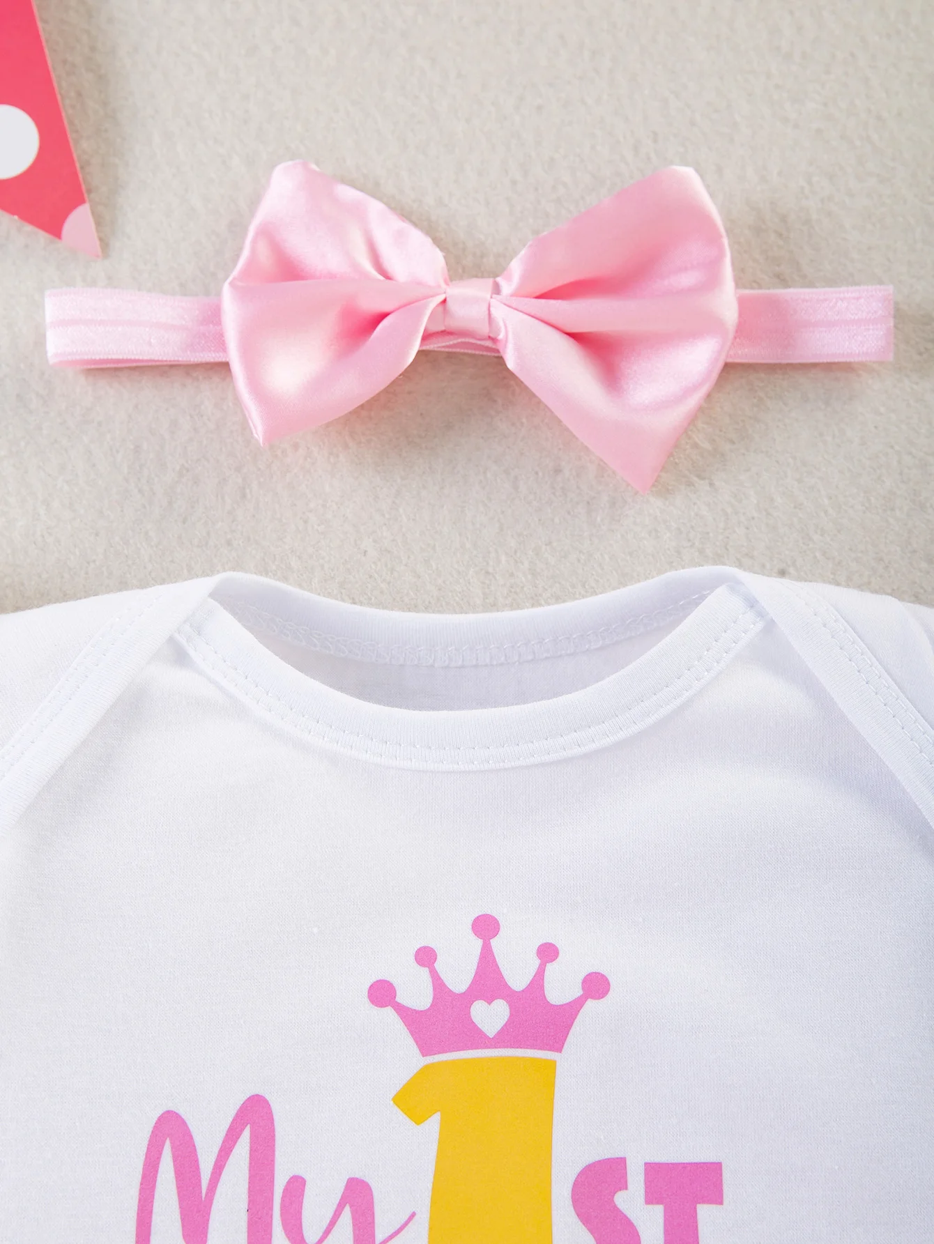 Baby Mädchen 1. Geburtstag Outfit-Set - "Mein 1. Geburtstag" Rüschenärmel-Body + Ombre Tüll-Tutu-Rock + Schleifen-Stirnband, 3-teilig – Detail 3