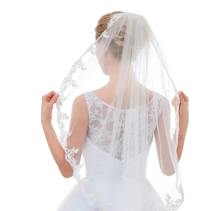 มาใหม่ล่าสุด Top End Lace Veils สําหรับ Velo De Novia สีขาวงาช้าง Vintage สั้นข้อศอกงานแต่งงาน