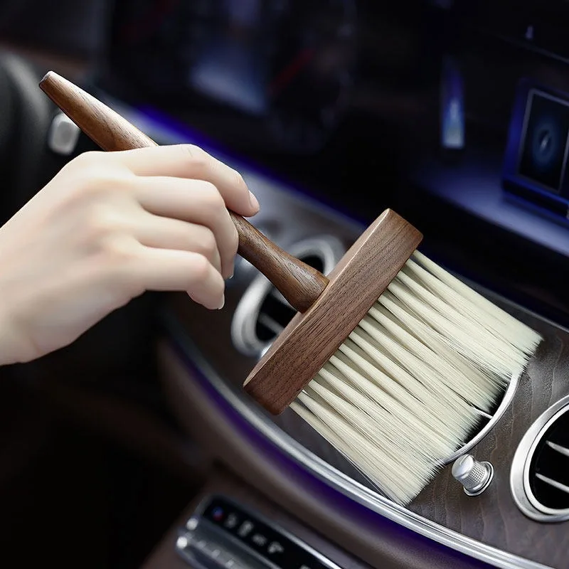 Black walnut car air outlet dust brush high-end dust sweeping artifact soft bristle brush car good things