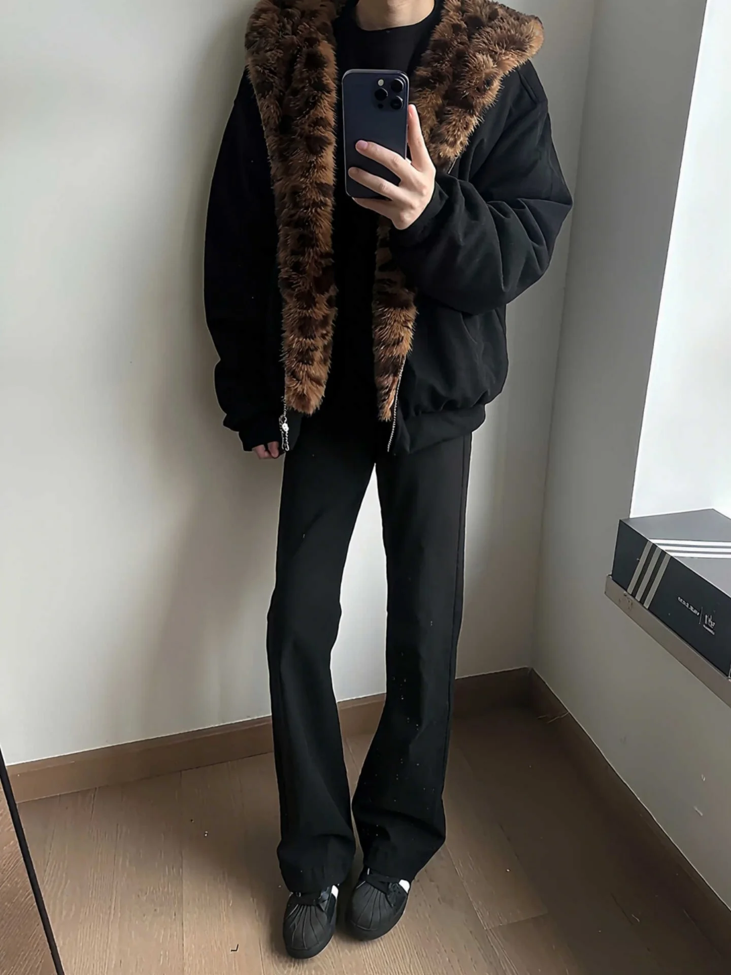 

Теплая мужская утепленная куртка с капюшоном и ушками кролика, осенне-зимняя, с леопардовым принтом внутри, молодежная, модная, с воротником-стойкой