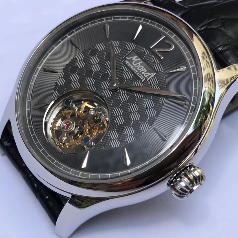 ST8000 часы с турбийоном