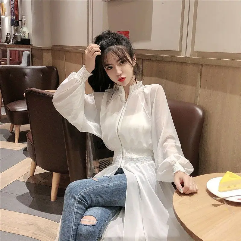 

2024 New Women's Elegant Lace-up Cardigan Half Sleeve Summer Lightweight Jacket See-through Loose Blouse Women Versatile YC584