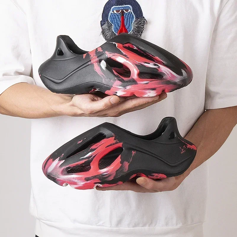 여름 남녀 슬리퍼 카모플라쥬 플랫폼 야외 크록스 신발 비치 샌들 남성용 소프트 EVA 실내 홈 슬라이드 커플 플립플랍