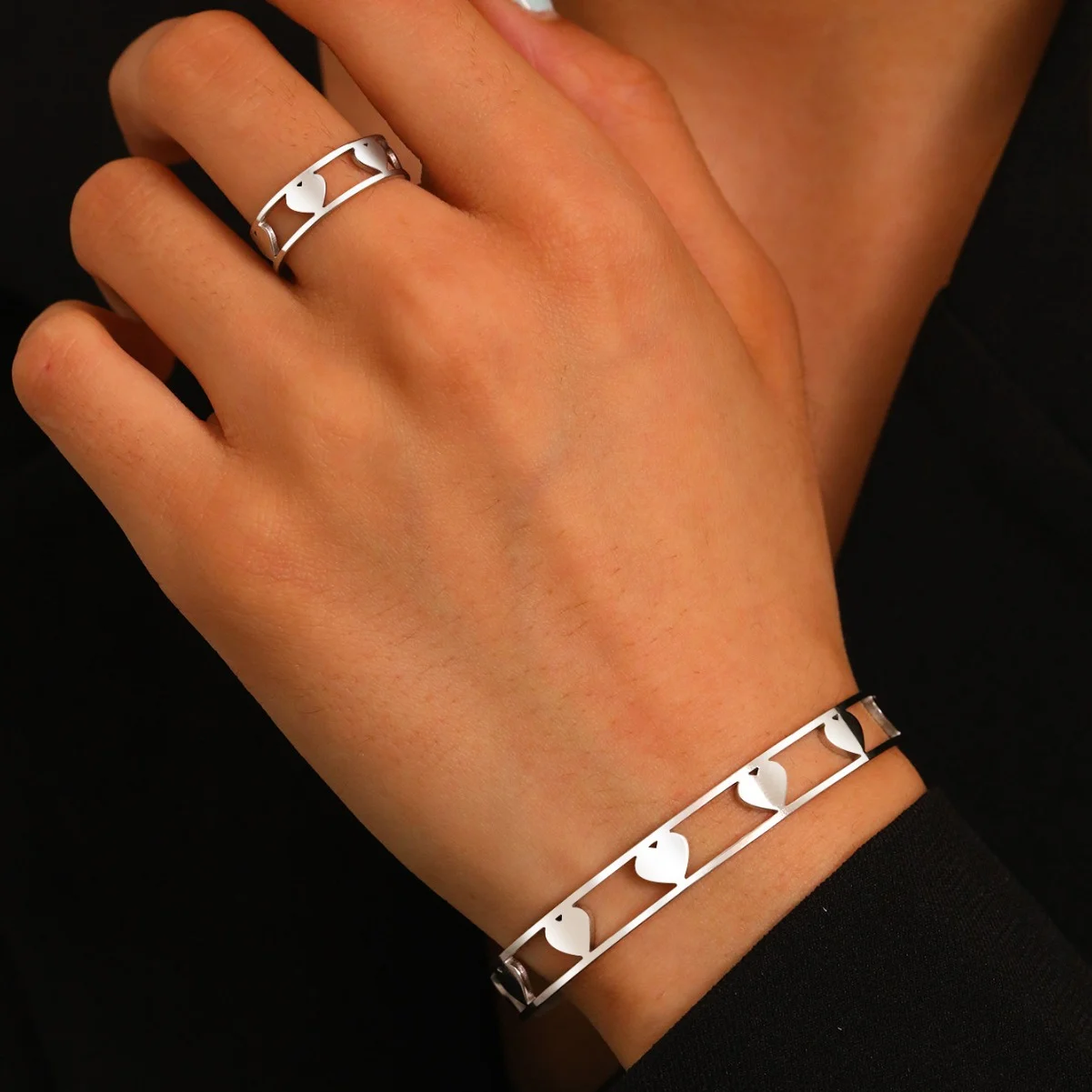 Boho Love Heart Cutout Ring and Bracelet Set, Waterproof and Fadeproof, Women's Jewelry, Wedding Party Favors