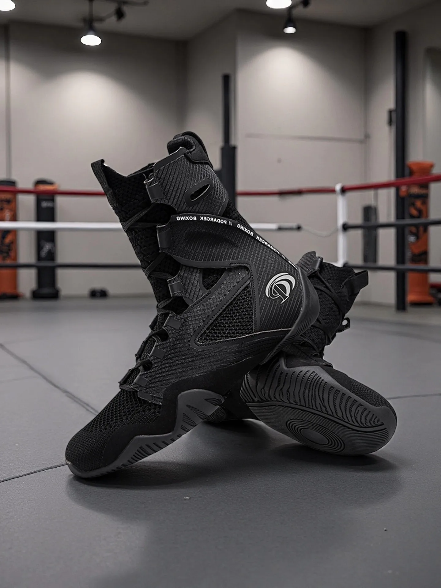 

Hot New Arrival Professional-Grade High-Quality Anti-Slip Durable Wrestling Shoes Training Boxing Shoes Exceptional Performance