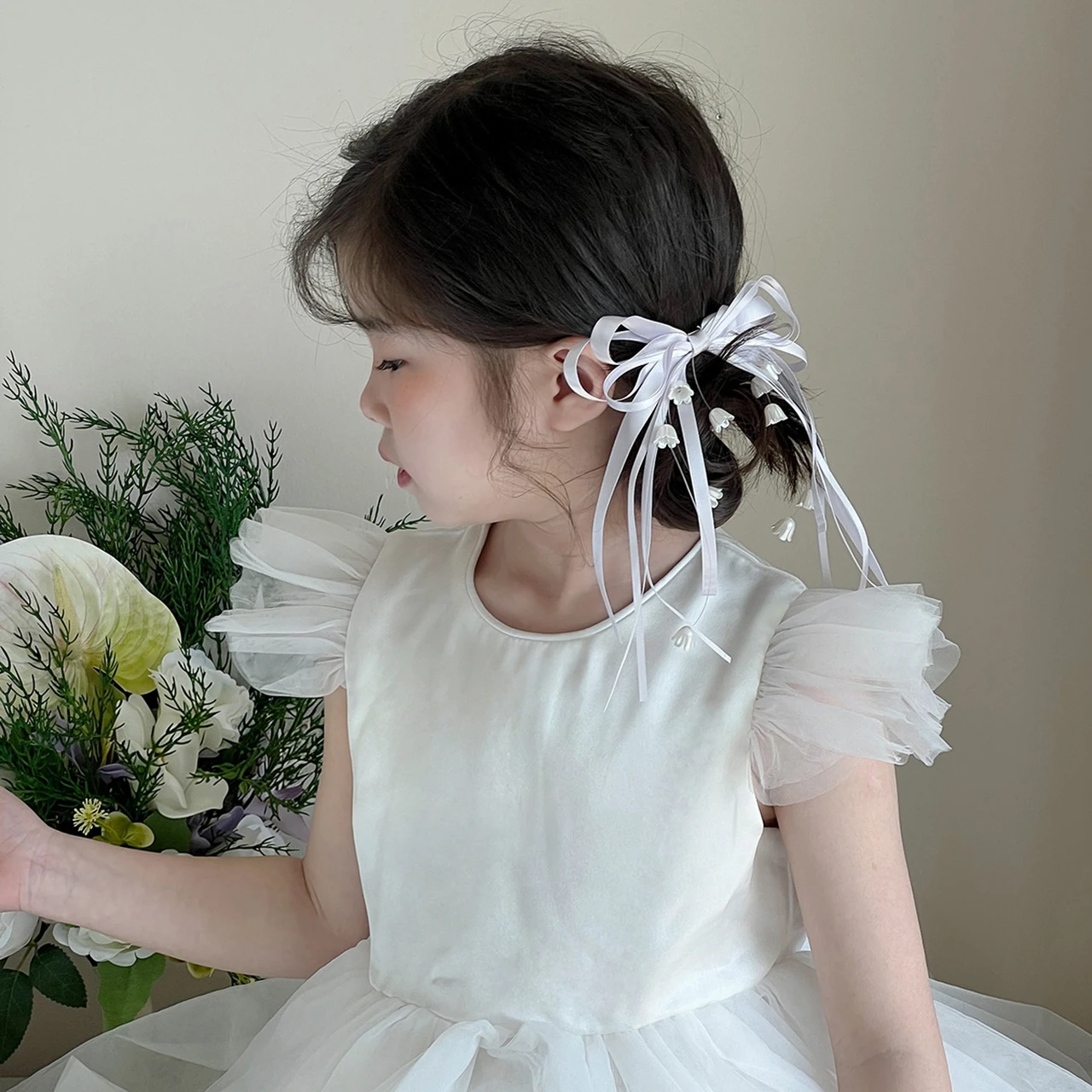 Flower-shaped Pearls Pendant Bow Hair Clip with Tassels Ribbon Sweet Girls Duckbill Clips Gentle Hair Accessory Women Headpiece