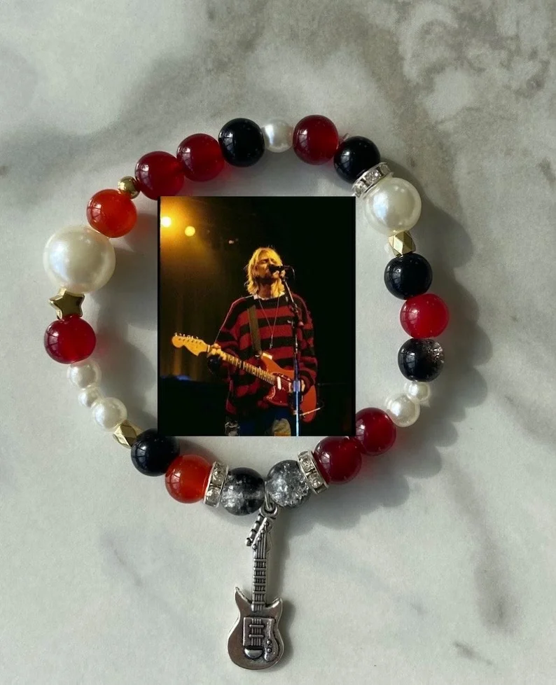 Bracciali abbinati a david Grohl e Kurt Cobain