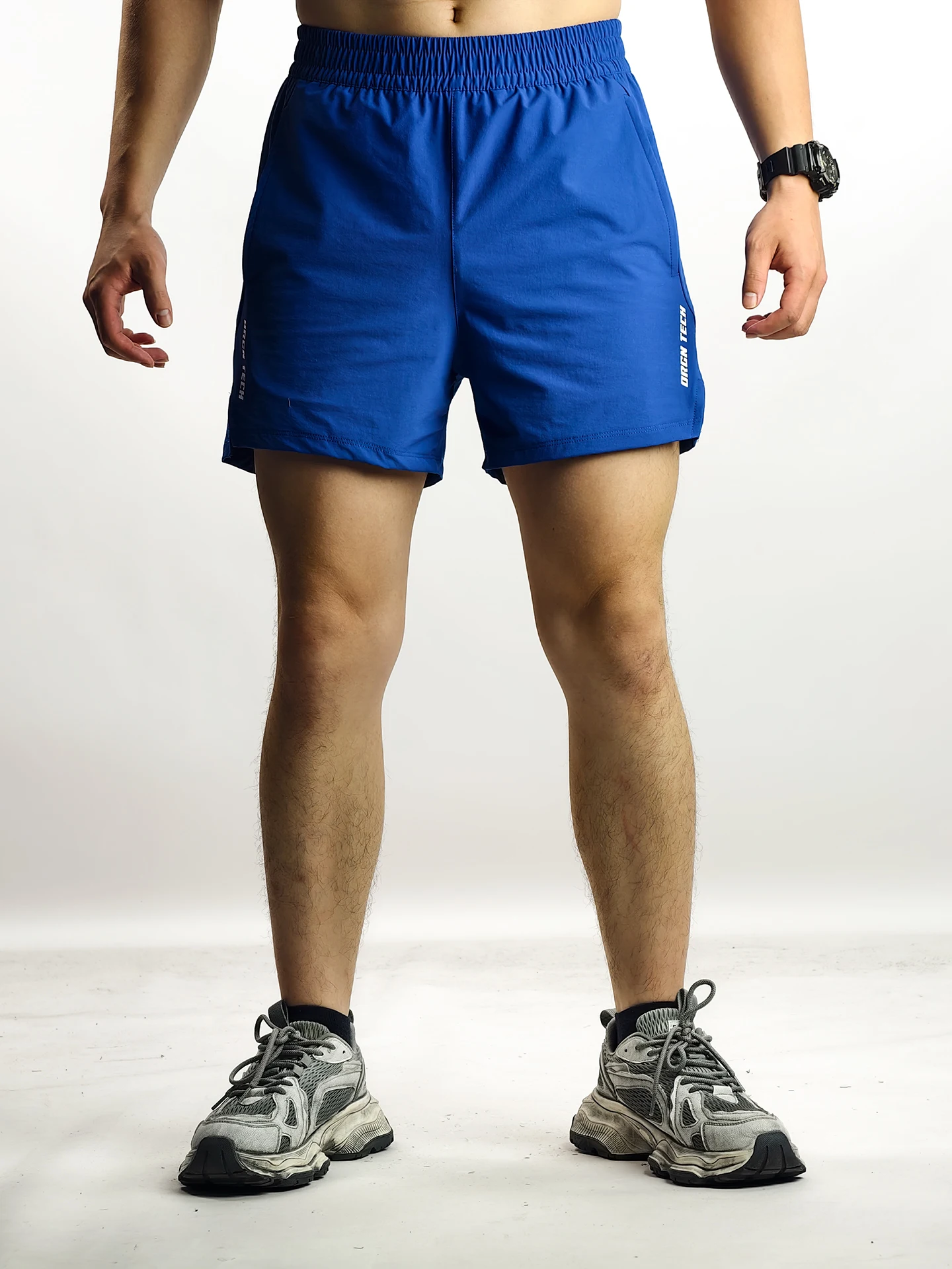 Quick Dry Running Shorts Men's Spring Summer Training Fitness Split Four-Legged Lightweight Nylon Running Sports Shorts