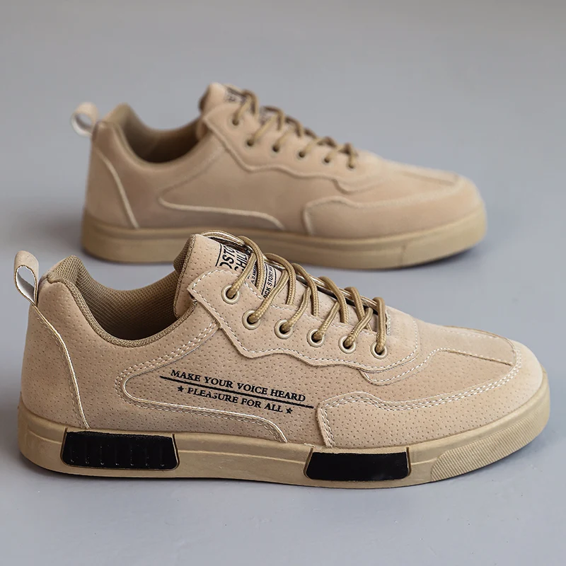 

HKDQ Summer Suede Men's Skateboarding Shoes Large Size 45 Breathable Lightweight Vulcanized Sneakers Casual Walking Shoes Men