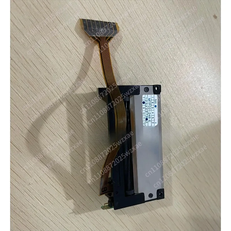 MTP201-24B-E Thermal print head, disassembled