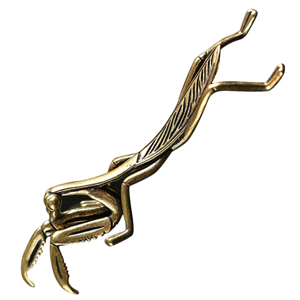 Small Brass Mantis Statue Ornament for Desk Cabinet Shelf Decor Delicate Detailed Workmanship Creative Novelty Indoor Desktop