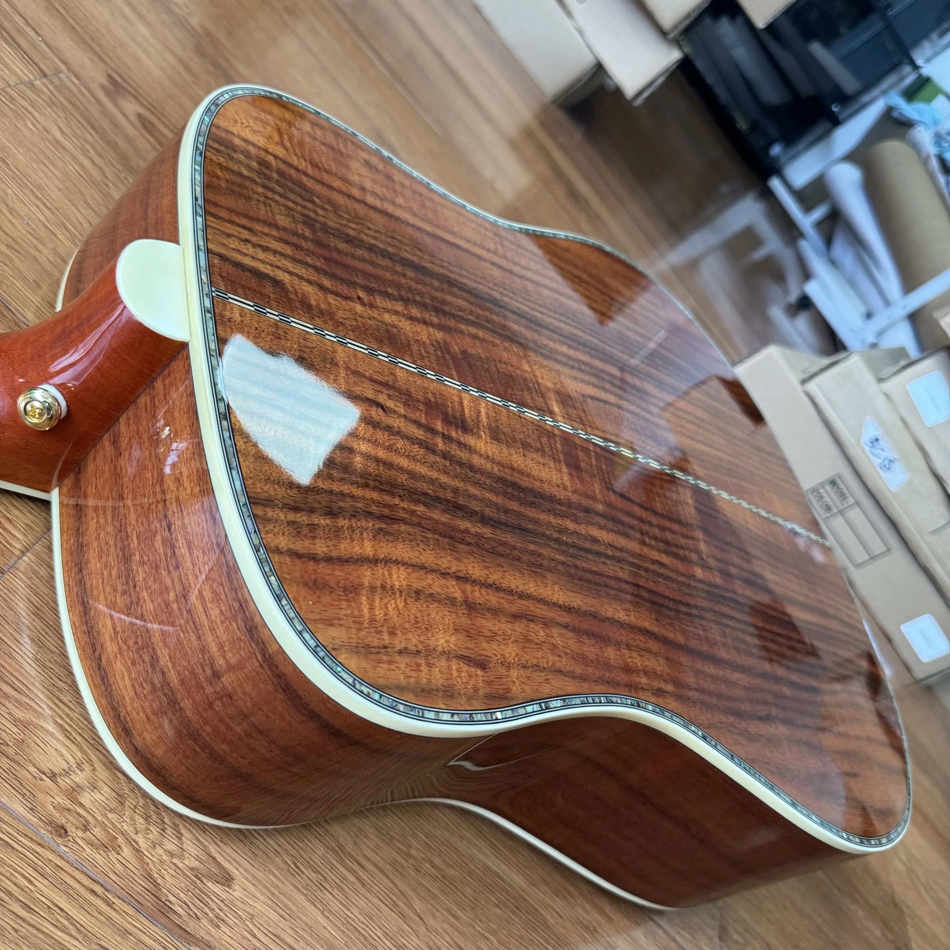 US Warehouse Dreadnought Acoustic Guitar Solid Spruce Top Abalone Inlay Flower & Bird Pickguard Rosewood Fingerboard Christmas Gifts Available In Free Shipping