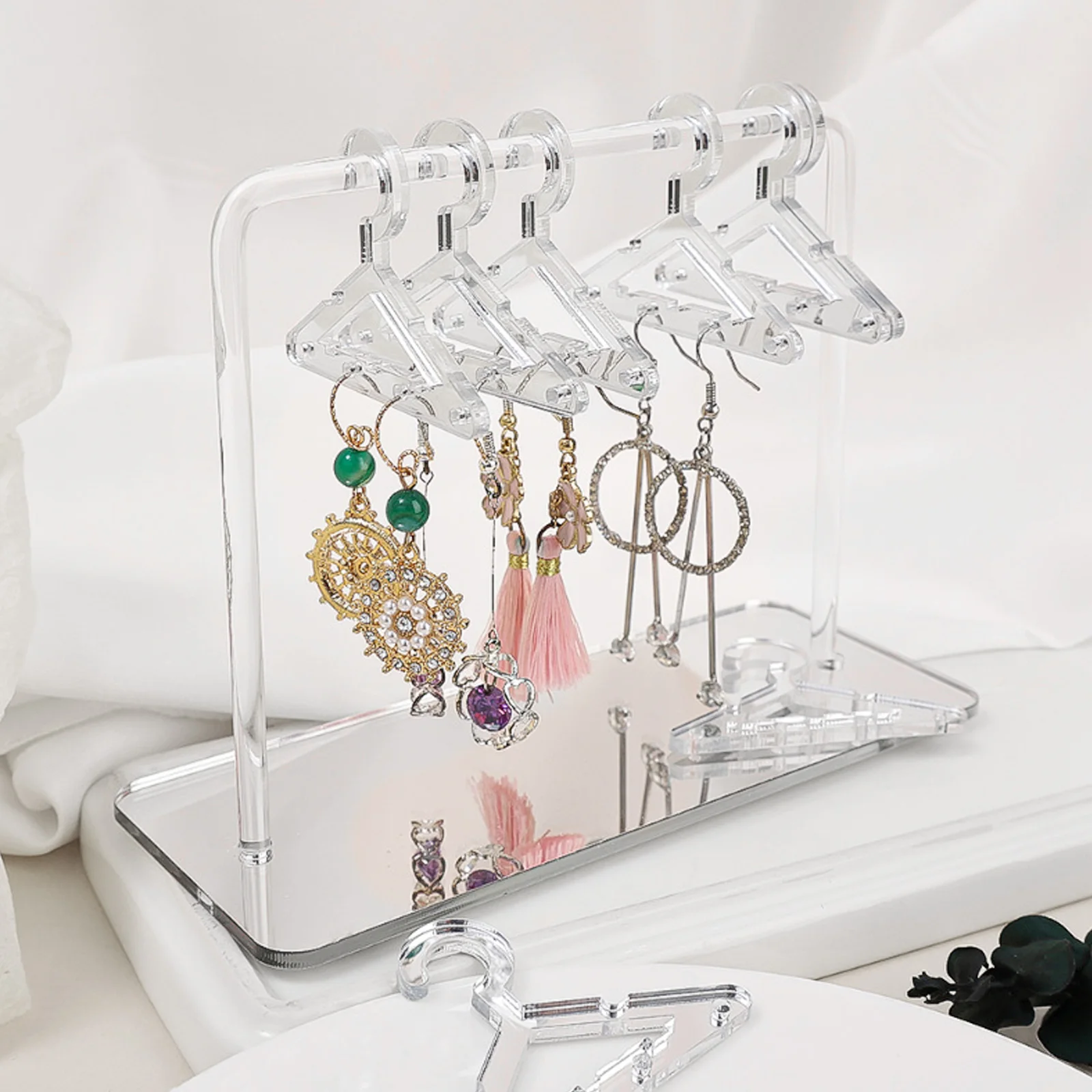 

1 set Earring Holder Jewelry Organizer Acrylic Hanger Storage Box Earing Stand Display Rack Mini Hangers Earrings Smooth