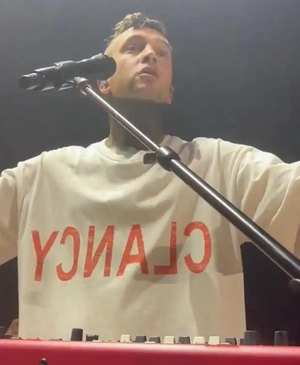 Twenty One Pilots Clancy T-Shirt | ÜBERGRÖSSE | Clancy-Hemd | TØP – Detail 3
