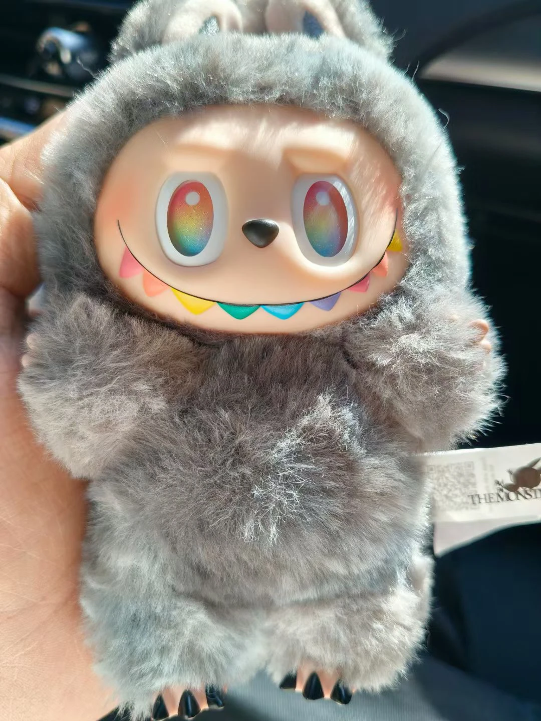 

LABUBU 3rd Gen Blind Box Series - Vinyl Plush Doll Figure Keychain, Hidden Chase Variant, Cute Collectible Articulated Figurine