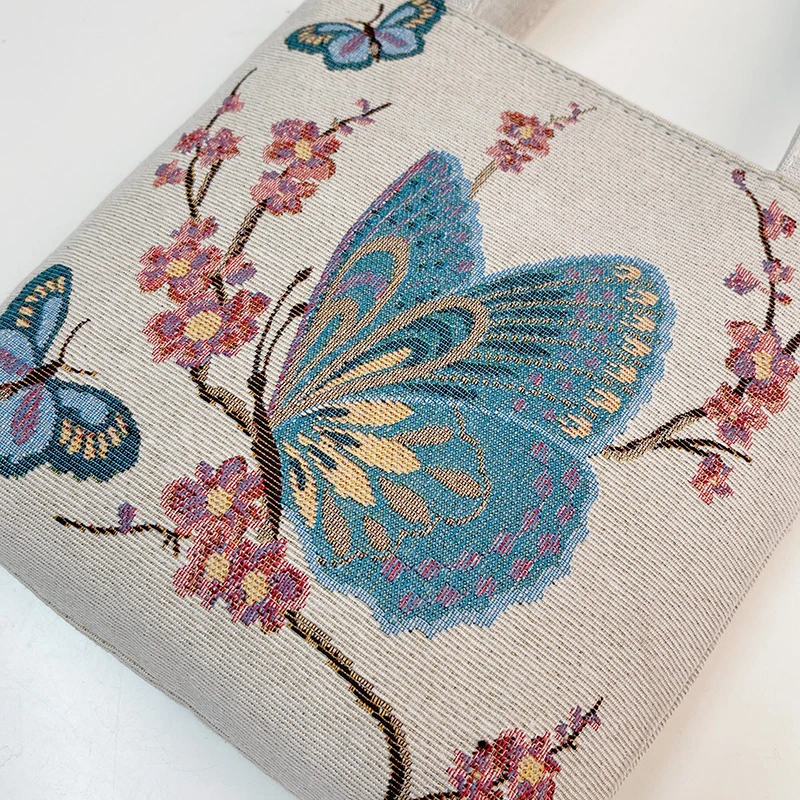 This Is a Super Cute Bag, with a Beautiful Butterfly Pattern, Suitable for Shopping and Travel.