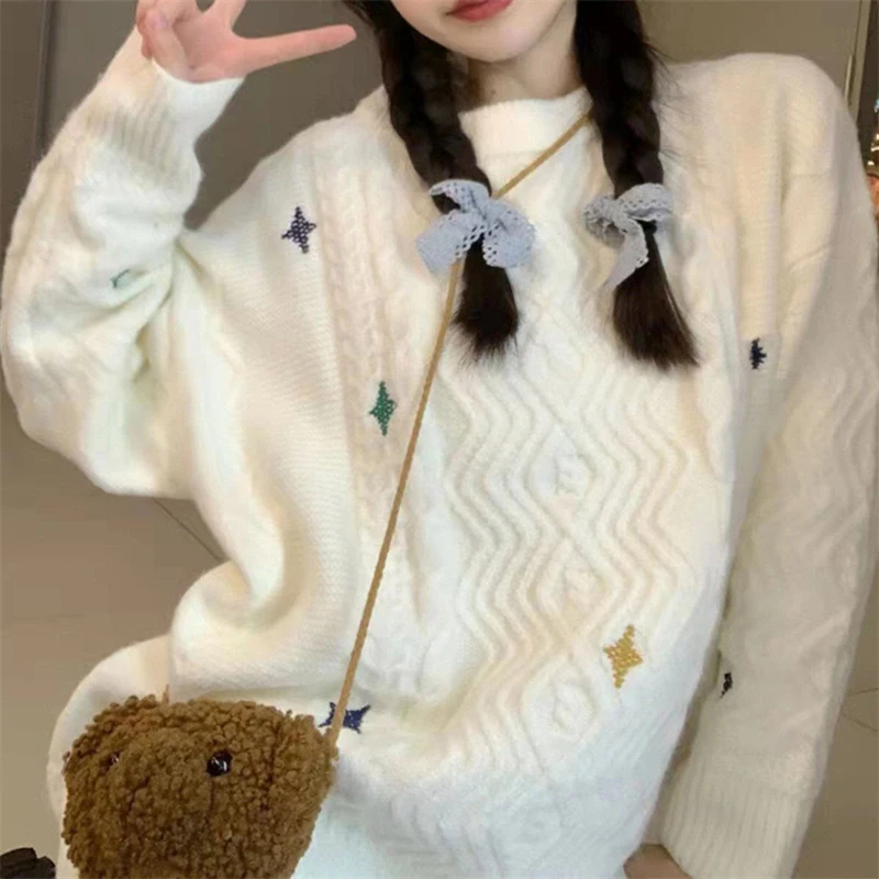 Japanese Retro Cute Sweater Women\'s Autumn Winter Loose Thickened Knitted Top Temperament Sweet Star Embroidered Pullover