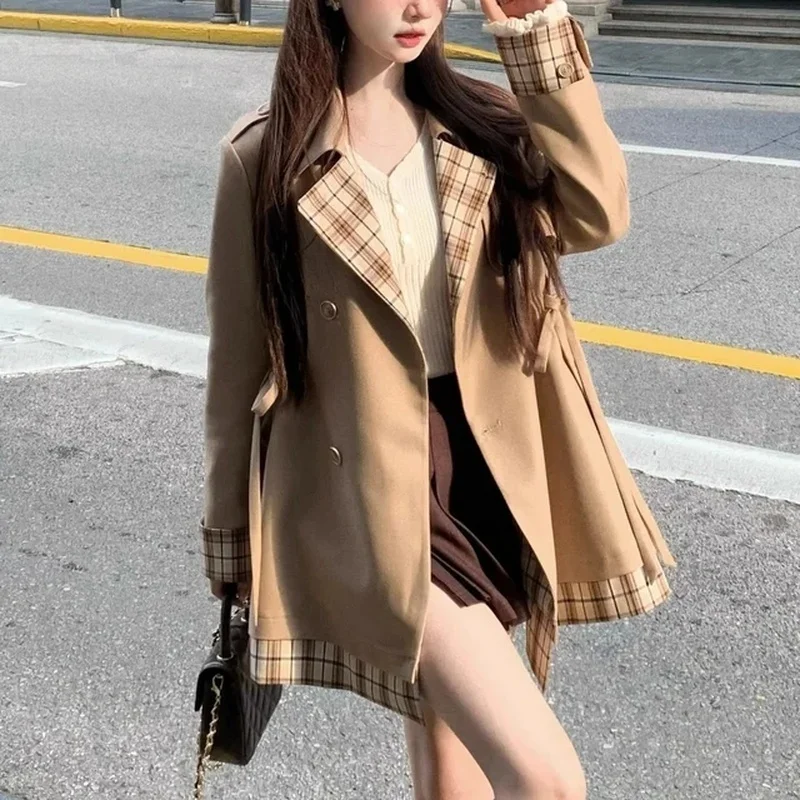 

2000s Aesthetic Elegant Trench Coat Women Patchwork Plaid Retro Harajuku Outfits Female Korea Style Design Overcoat Autumn New