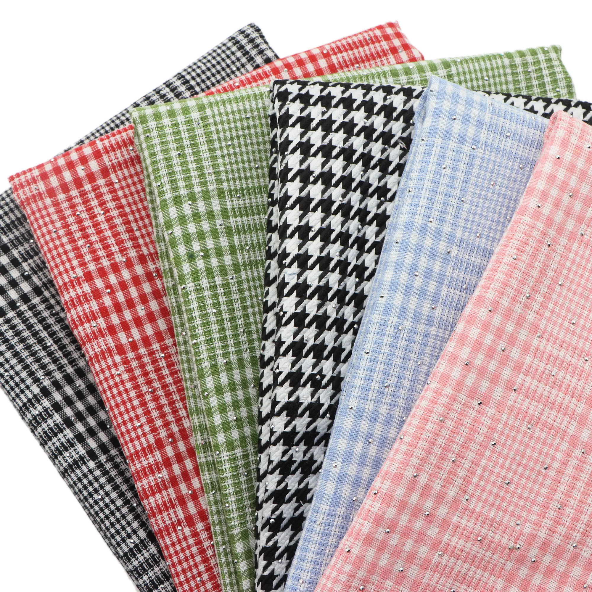 

Предварительно вырезанная полиэфирная ткань со стразами в клетку буйвола, 1 шт., 53,14x19,68 дюймов, предварительно вырезанная 100% полиэстер